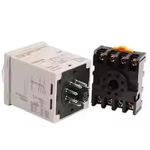 Minuterie relais de retard 24-240V AC/DC 1.2s à 300h, 8 broches et prise